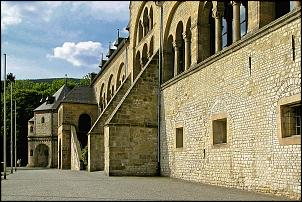 Klicken Sie auf die Grafik fr eine grere Ansicht 

Name:	Goslar_Kaiserpfalz 3_06.2006.jpg 
Hits:	11 
Gre:	358,1 KB 
ID:	7762